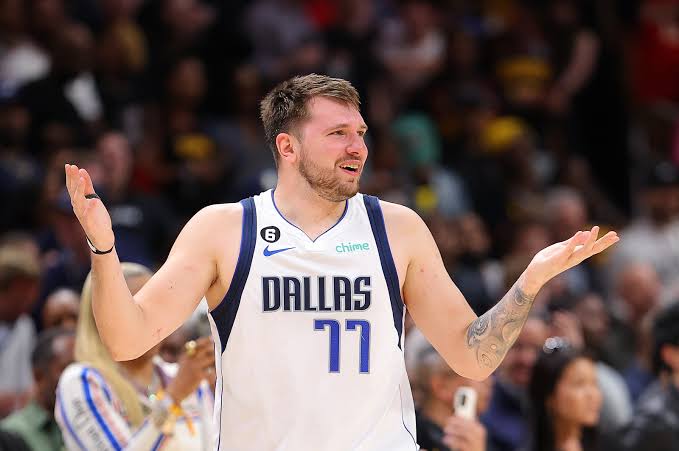 Luka Dončić reportedly had pain-killing injection ahead of…