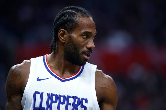 Shocking News: kawhi Leonard left fans shocked and emotional after hinting at a possible date for his retirement..Read more…