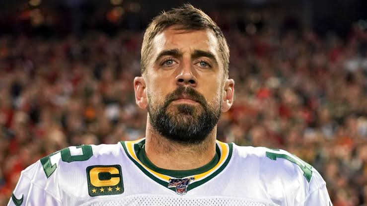 Trade Rumors: Browns Eyeing Aaron Rodgers as Potential Replacement for Deshaun Watson..