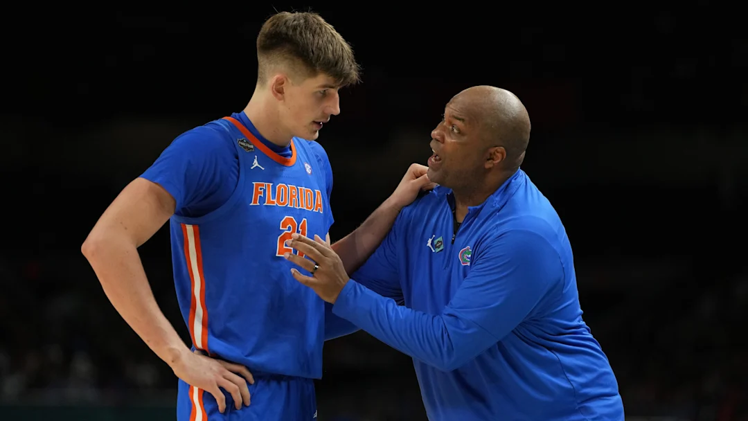 EXCITEMENT NEWS: Florida Gators Men’s Basketball Staff Rejoice as the rest of the Florida Gators staff joins Todd Golden in a nice pay bump after winning the National Championship…read more
