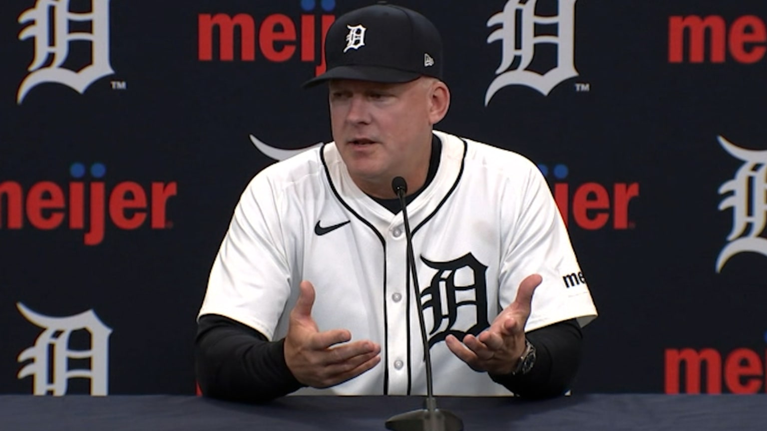 Excitement fills Comerica Park as Detroit Tigers Star Javier Báez announces, I’m going nowhere. He is set to return for the 2029-2030 season after making the bold decision. Manager A. J. Hinch has promised to make him…
